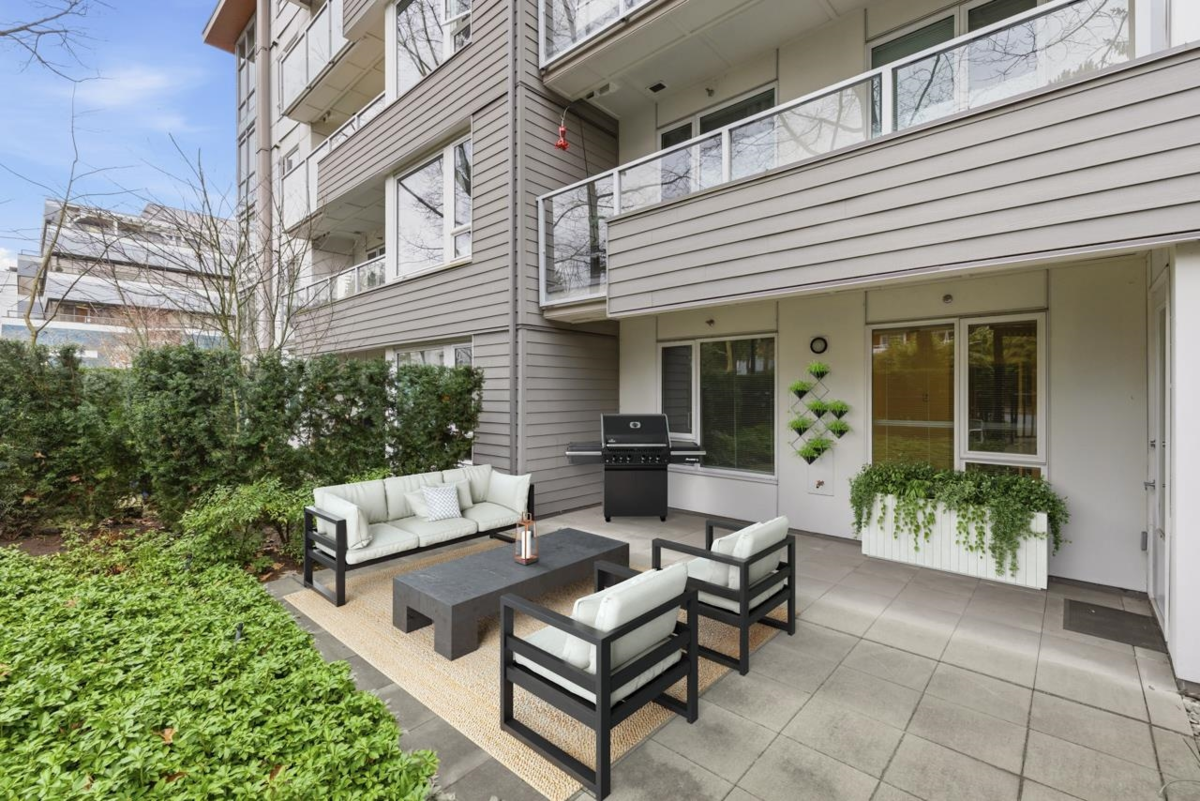 Hallway Photo of 118 255 W 1st Street, North Vancouver, BC