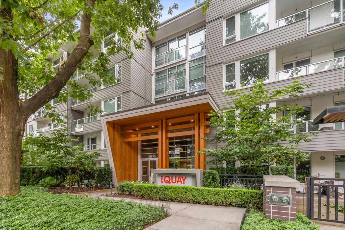 Outdoor Kitchen Photo of 118 255 W 1st Street, North Vancouver, BC