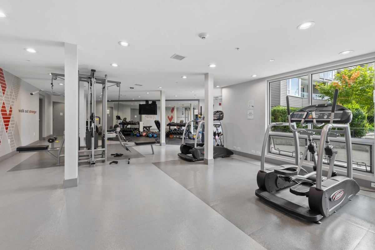 Swimming Pool Photo of 118 255 W 1st Street, North Vancouver, BC