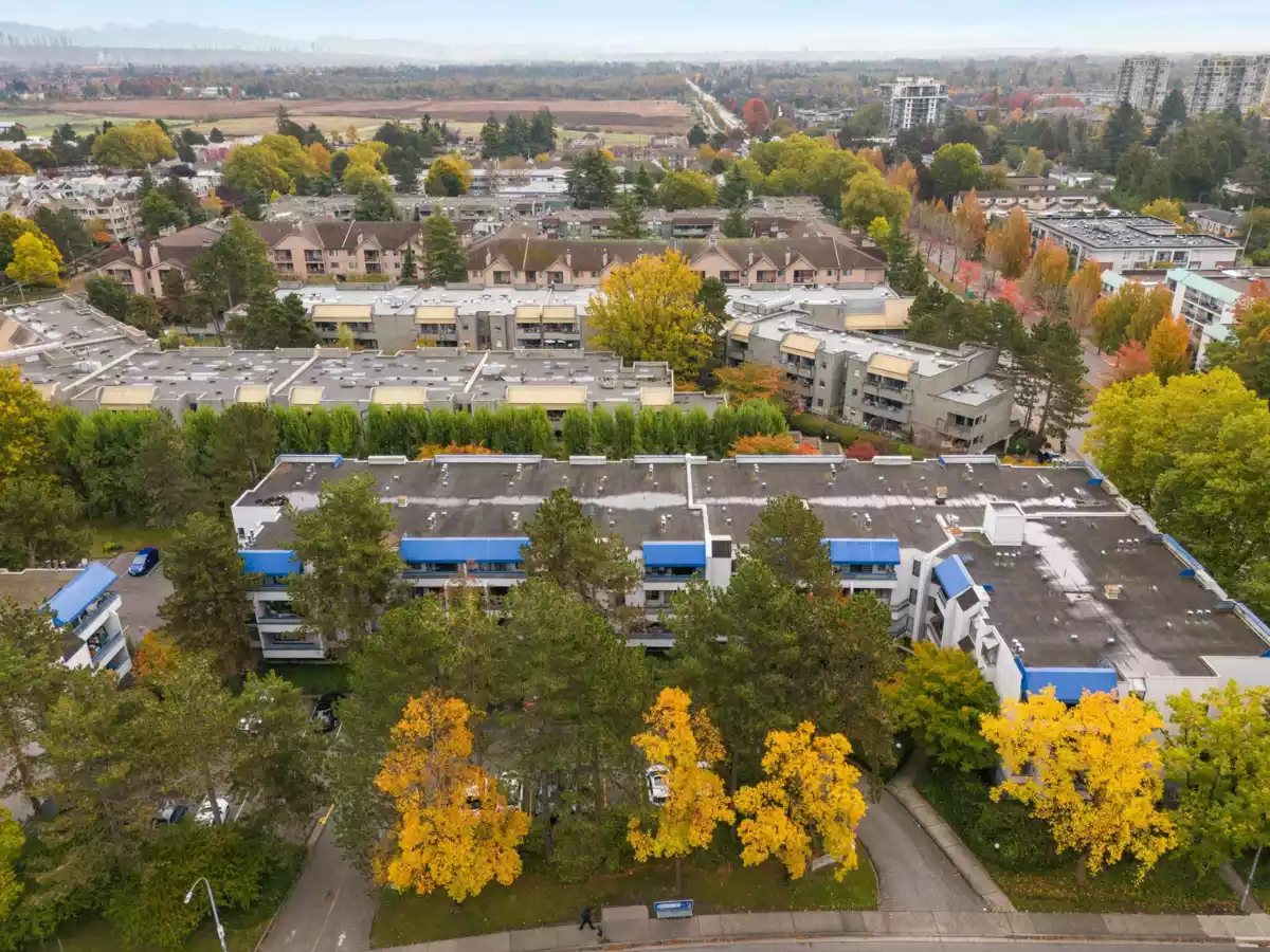 Garage Interior Photo of 318 5800 Cooney Road, Richmond, BC