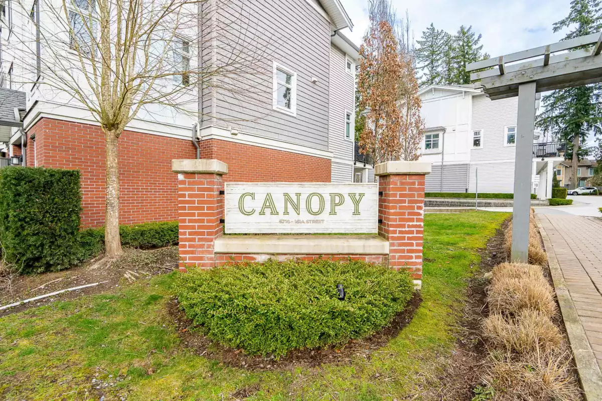 Hot Tub / Spa Photo of 22 9718 161a Street, Surrey, BC