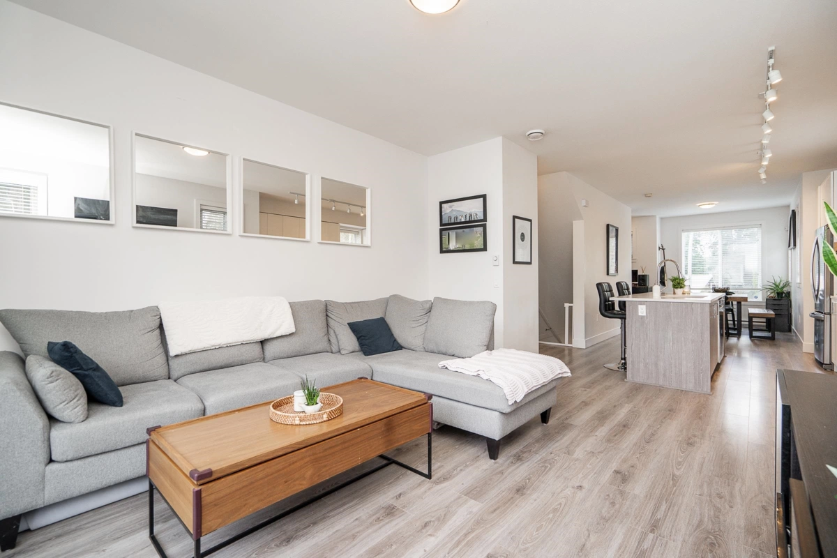 Primary Bathroom Photo of 22 9718 161a Street, Surrey, BC