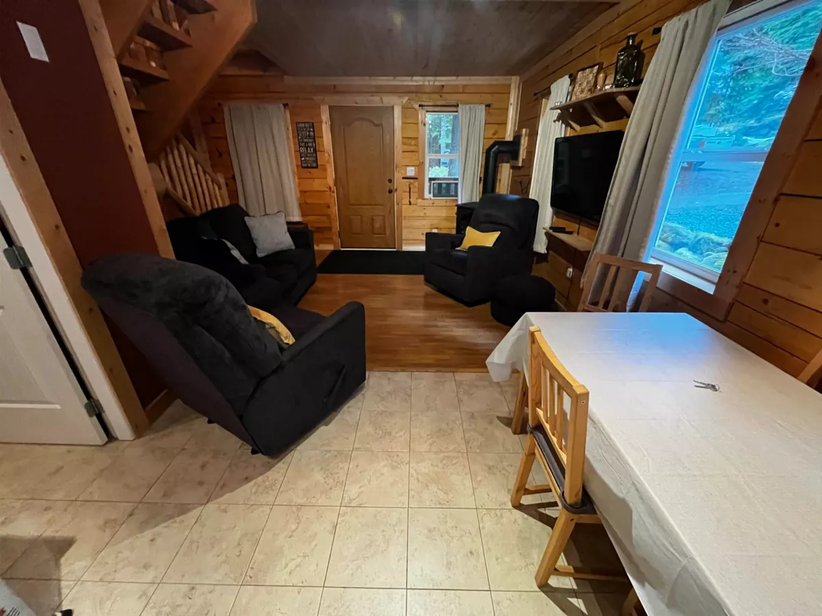 Kitchen Photo of H103 Strawberry Lane, Sunshine Valley, BC