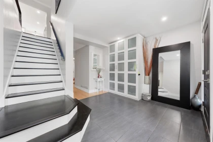 4535 Raeburn Street, North Vancouver, BC