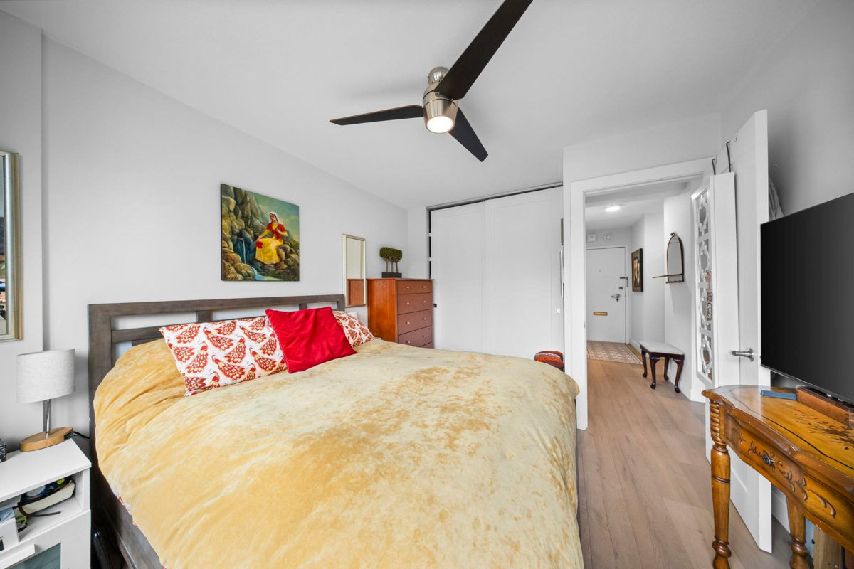 Basement Recreation Room Photo of 301 1330 Harwood Street, Vancouver, BC