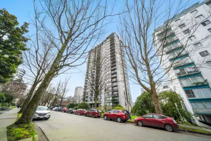 Backyard Photo of 301 1330 Harwood Street, Vancouver, BC