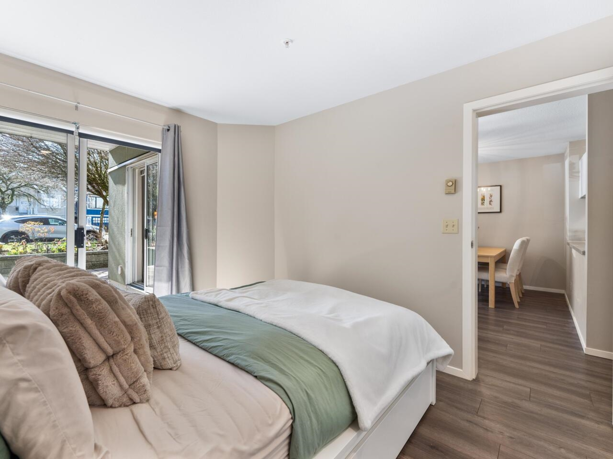 Guest Bathroom Photo of 102 2195 W 5th Avenue, Vancouver, BC