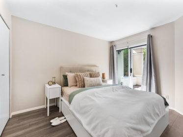 Powder Room Photo of 102 2195 W 5th Avenue, Vancouver, BC