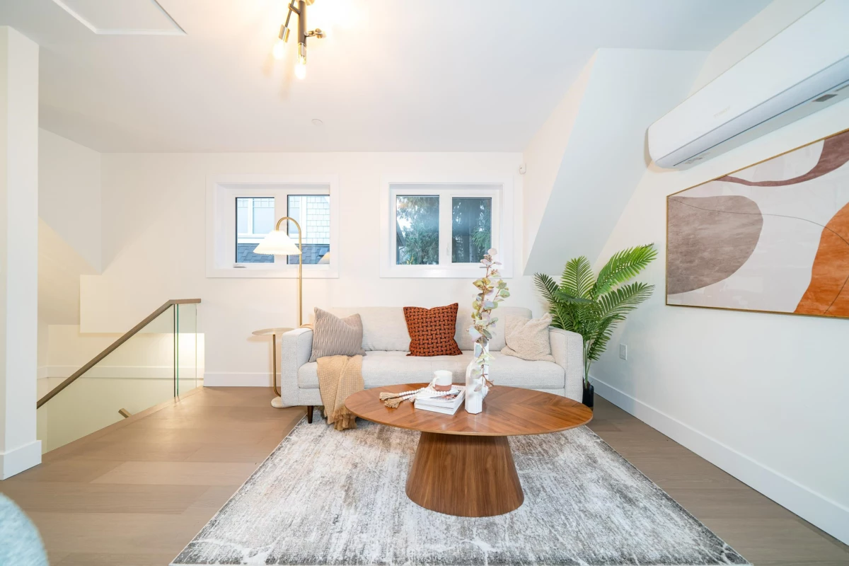 Exterior Rear Photo of 1926 William Street, Vancouver, BC