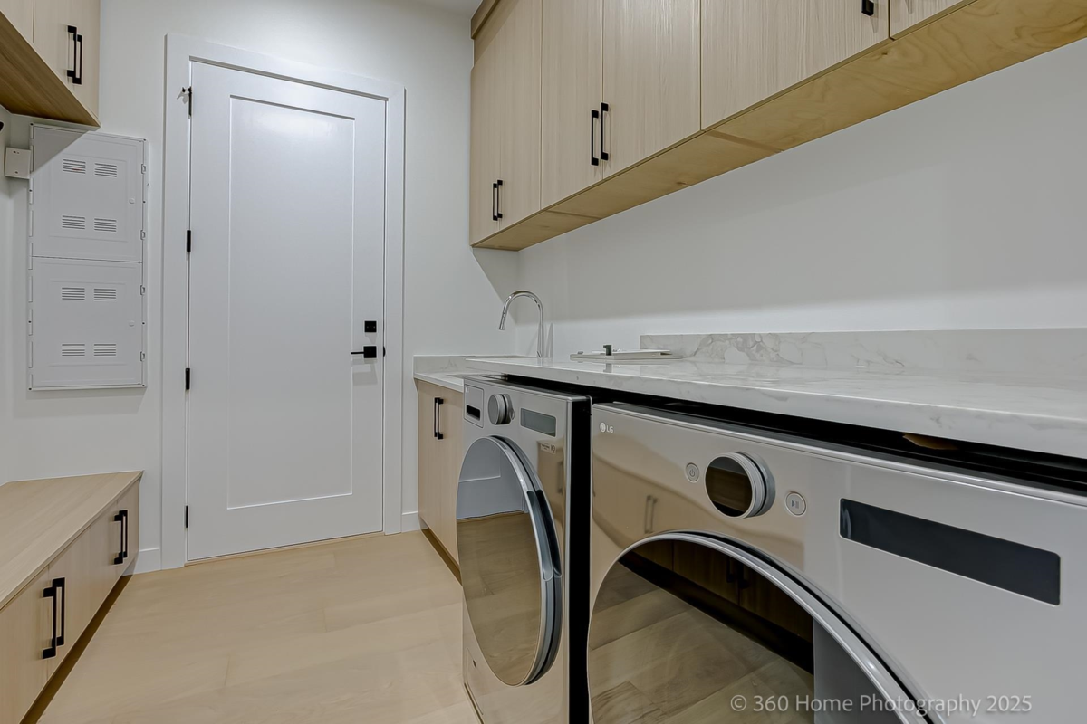 Primary Bedroom Photo of 3252 Allan Road, North Vancouver, BC