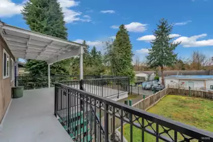 Backyard Photo of 4425 Maple Street, Vancouver, BC