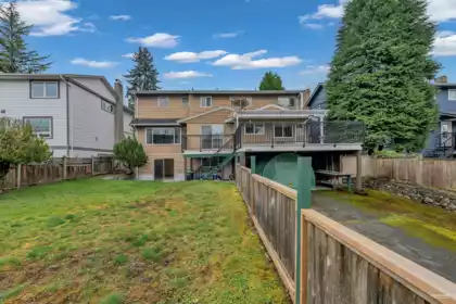 Garden / Landscaping Photo of 4425 Maple Street, Vancouver, BC