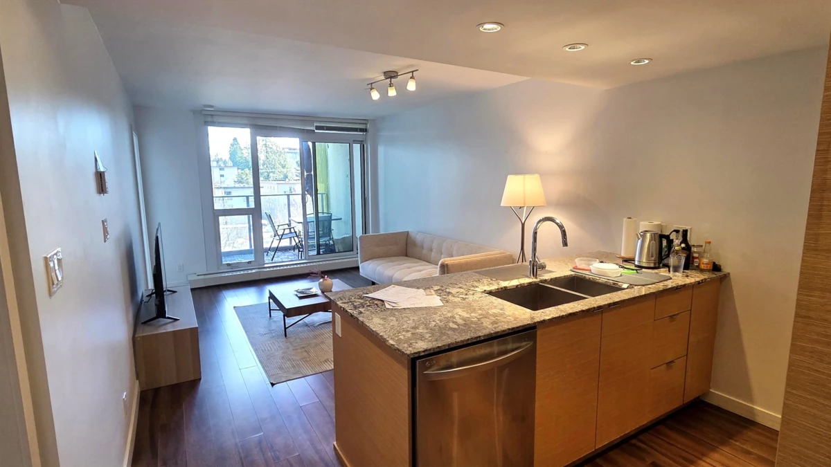 Family Room Photo of 419 135 E 17th Street, North Vancouver, BC