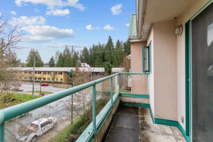 Office / Den Photo of 401E 3081 Glen Drive, Coquitlam, BC