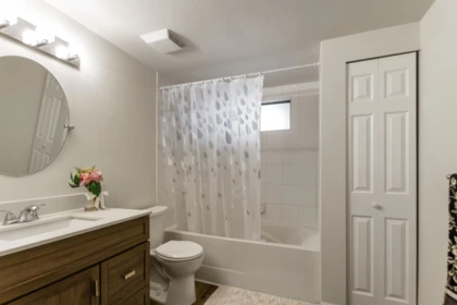 Primary Bathroom Photo of 401E 3081 Glen Drive, Coquitlam, BC