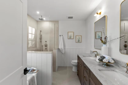 Mudroom Photo of 4925 Dogwood Drive, Delta, BC