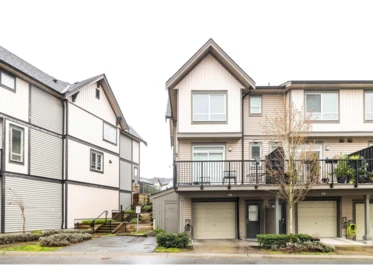 Backyard Photo of 114 30930 Westridge Place, Abbotsford, BC