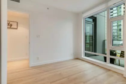Loft / Bonus Room Photo of 306 1500 Fern Street, North Vancouver, BC