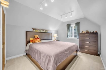 Hot Tub / Spa Photo of 539 Newcroft Place, West Vancouver, BC