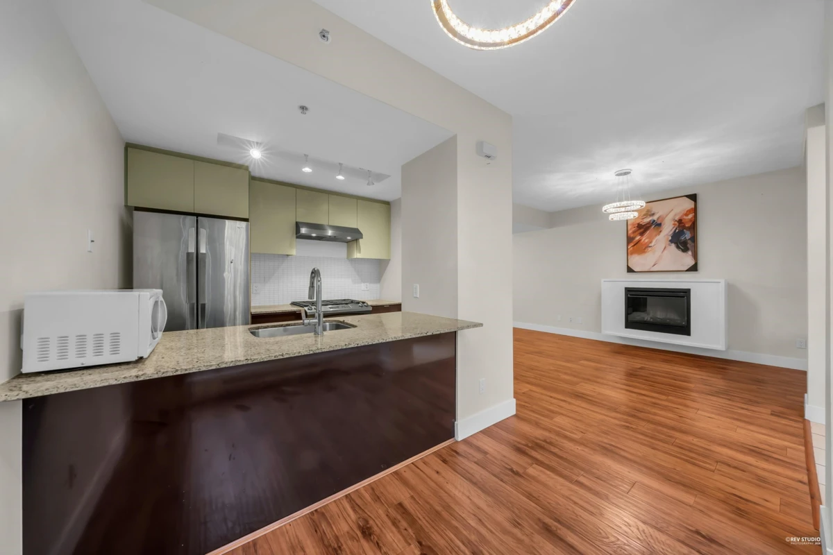 Dining Area Photo of 4818 Hazel Street, Burnaby, BC