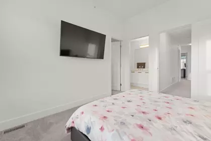 Basement Recreation Room Photo of 1 20680 76b Avenue, Langley, BC