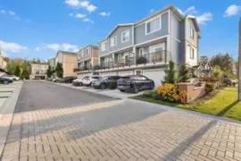 1 20680 76b Avenue, Langley, BC