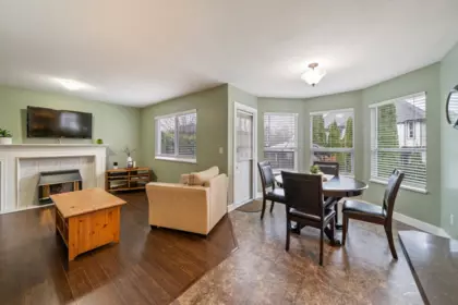 Guest Bathroom Photo of 21481 Telegraph Trail, Langley, BC