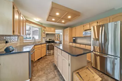Mudroom Photo of 21481 Telegraph Trail, Langley, BC