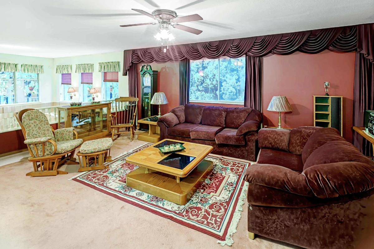 Dining Area Photo of 23381 Whippoorwill Avenue, Maple Ridge, BC