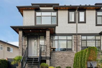 3045 E 59th Avenue, Vancouver, BC, Vancouver — Half Duplex for sale