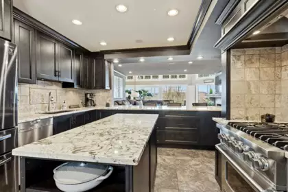 3673 Nico Wynd Drive, Surrey, BC, Surrey — Townhouse for sale