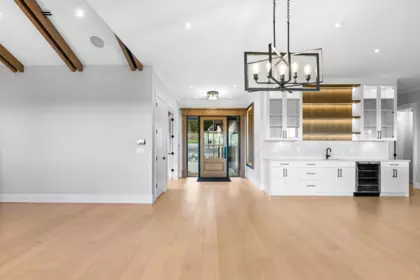 Kitchen Island Photo of 9700 Gough Terrace, Mission, BC