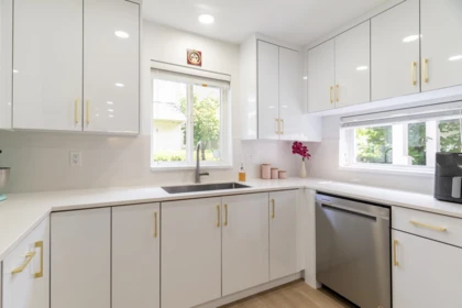 2 1233 W 16th Street, North Vancouver, BC, North Vancouver — Townhouse for sale