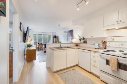 207 5355 Boundary Road, Vancouver, BC, Vancouver — Apartment/Condo for sale