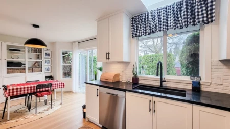 Primary Bedroom Photo of 50 9045 Walnut Grove Drive, Langley, BC