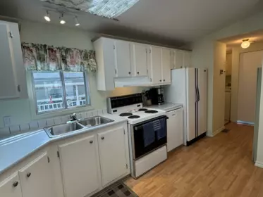 Kitchen Photo of 35 4116 Browning Road, Sechelt, BC