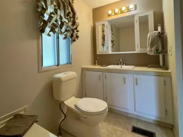 Powder Room Photo of 35 4116 Browning Road, Sechelt, BC