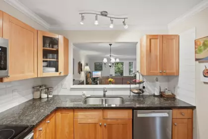 Primary Bedroom Photo of 109 15270 17 Avenue, Surrey, BC