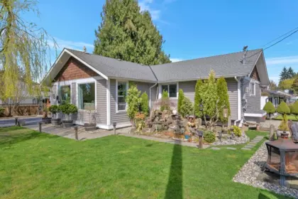 Primary Bedroom Photo of 21199 River Road, Maple Ridge, BC