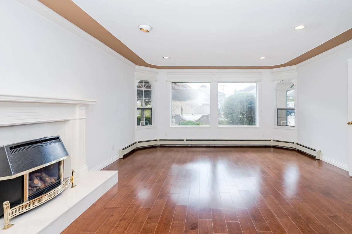 Family Room Photo of 5371 Maple Road, Richmond, BC
