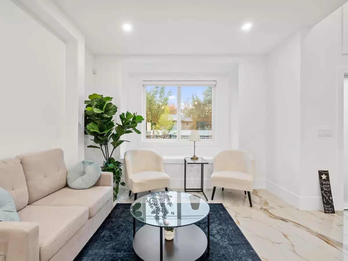 Family Room Photo of 10655 No. 1 Road, Richmond, BC