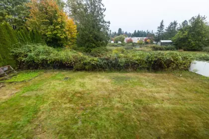 Swimming Pool Photo of 8072 170a Street, Surrey, BC