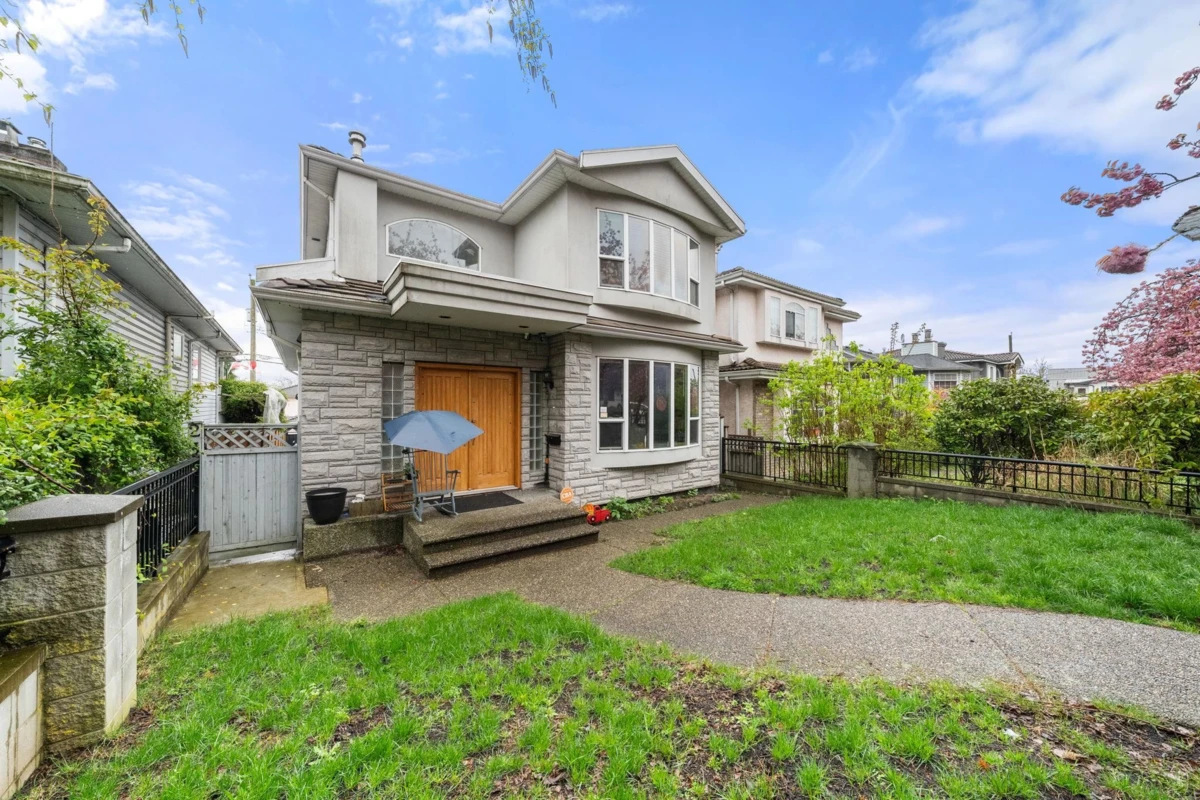 Exterior Rear Photo of 62 E 61st Avenue, Vancouver, BC