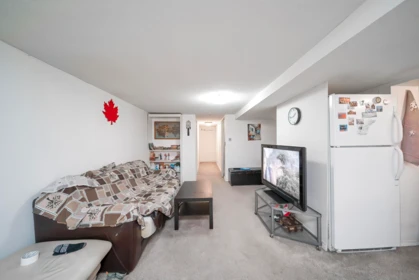 Loft / Bonus Room Photo of 1320 Tenth Avenue, New Westminster, BC