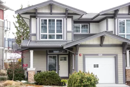 5915 Beachgate Lane, Sechelt, BC, Sechelt — Townhouse for sale