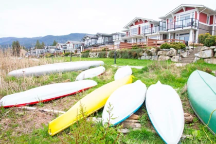 Front Yard Photo of 5915 Beachgate Lane, Sechelt, BC