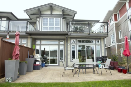 Swimming Pool Photo of 5915 Beachgate Lane, Sechelt, BC
