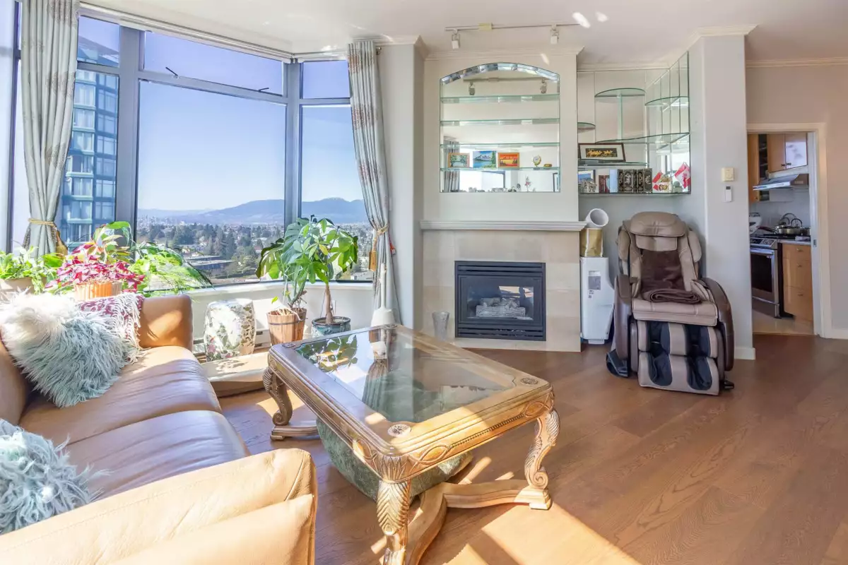 Family Room Photo of 1602 4567 Hazel Street, Burnaby, BC