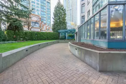 Aerial View of 1602 4567 Hazel Street, Burnaby, BC