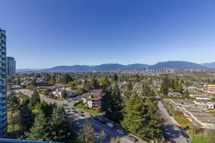 Outdoor Deck Photo of 1602 4567 Hazel Street, Burnaby, BC